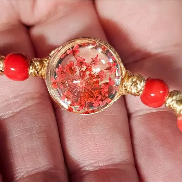 FREE with bundle! Boutique New double glass dome dandelion adjustable bracelet - Picture 3 of 5